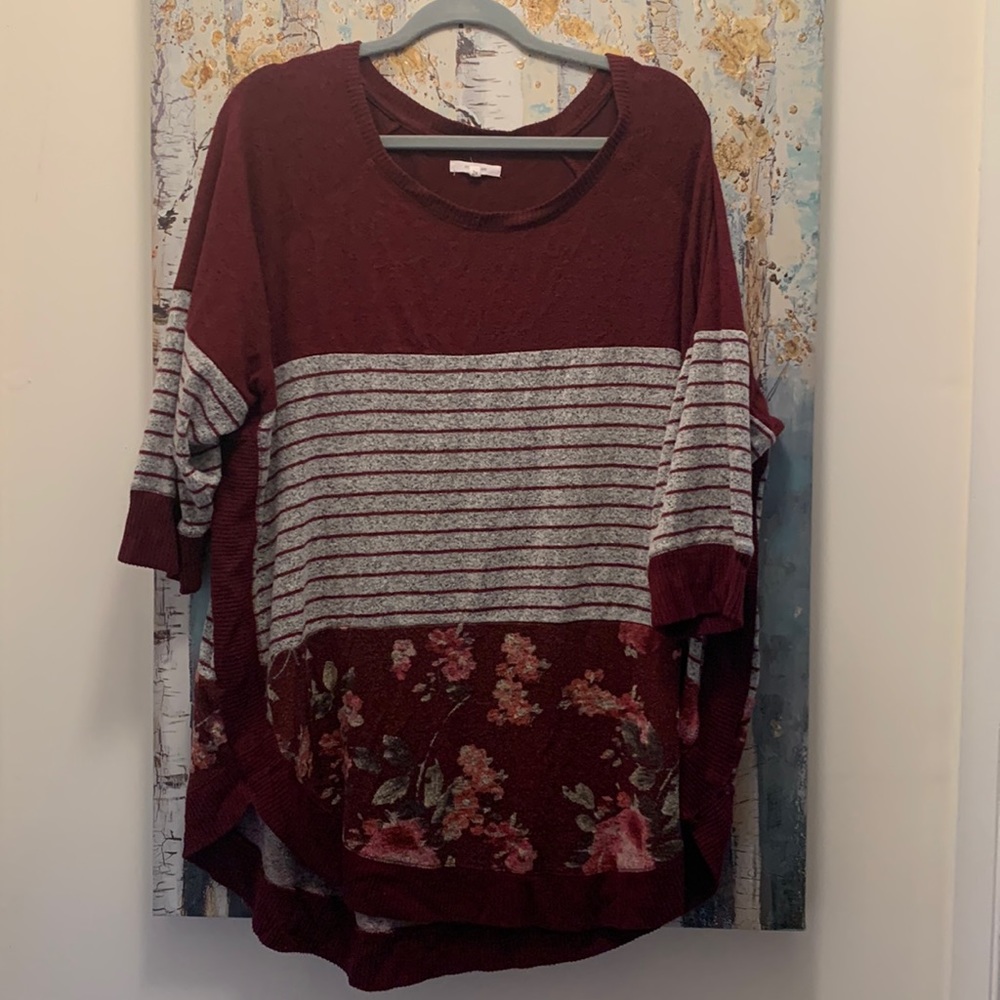 Maurice’s sweater top